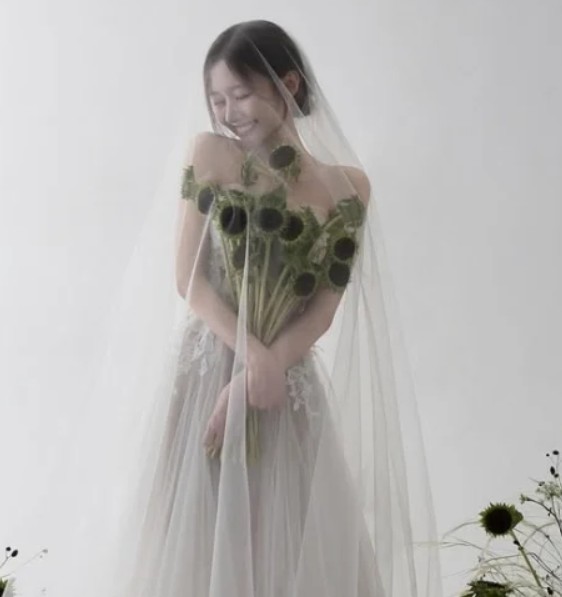윤수빈 아나운서
