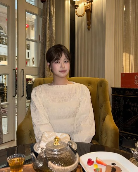 딸 김사윤